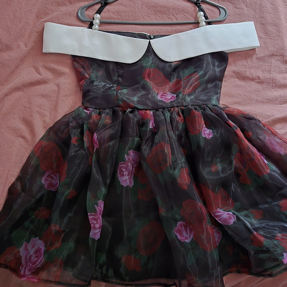 BNWT Sugar Thrillz Cup Cake Style Rose Dress